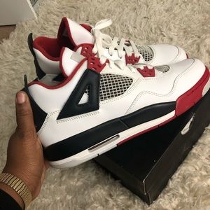 JORDAN FIRE RED 4s